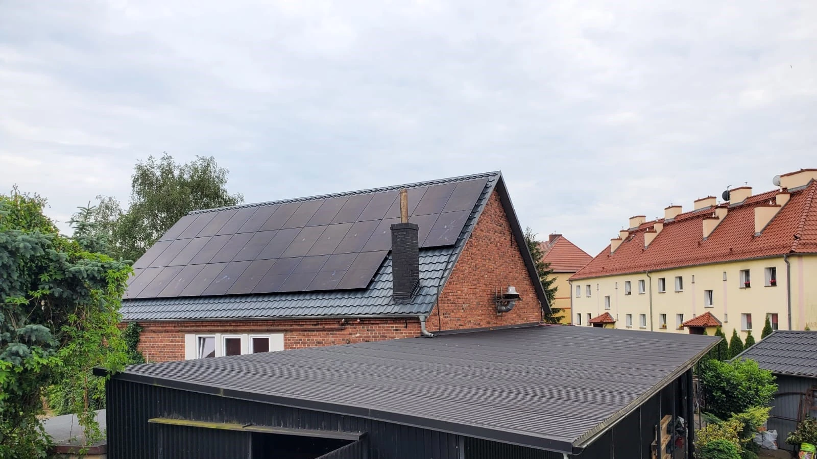 Zdjęcie paneli fotowoltaicznych